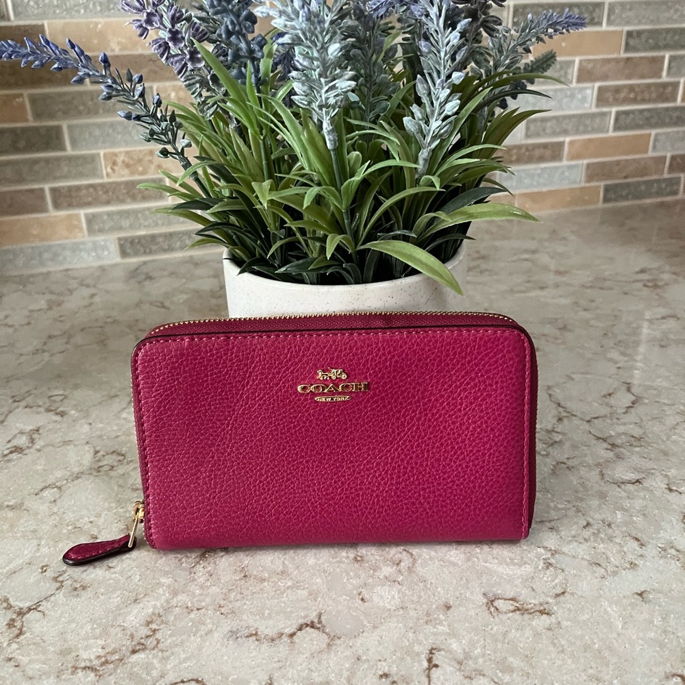 Coach Zip Around Wallet